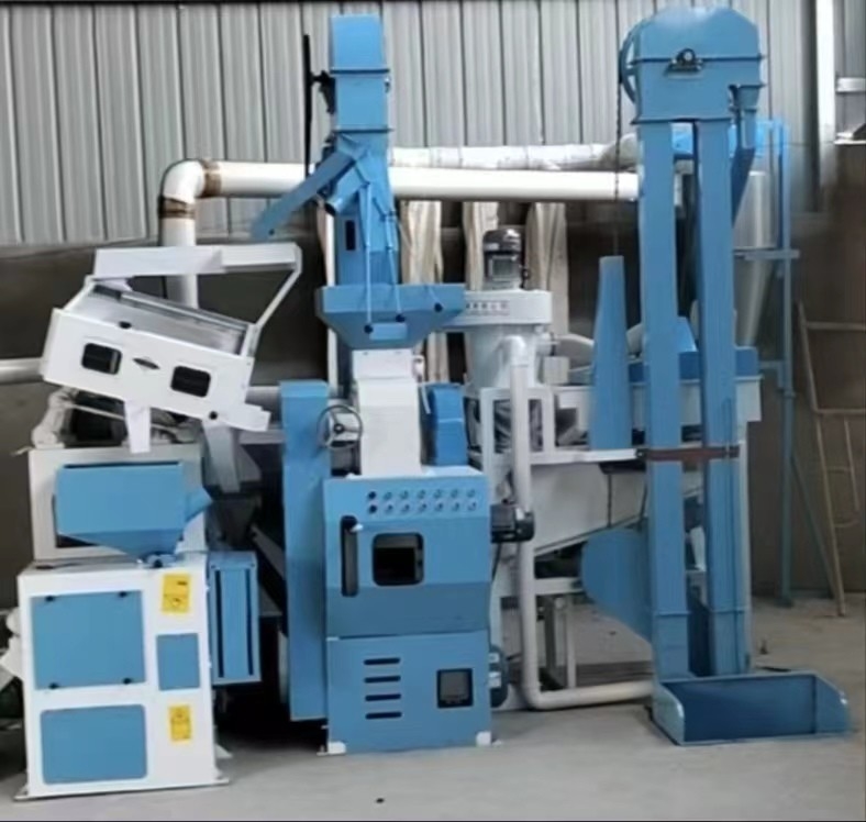 18 tấn mỗi ngày kết hợp máy xay gạo máy xẻ gạo máy loại bỏ đá hiệu suất tốt
