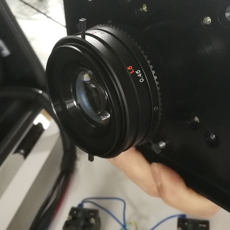 Máy phân loại màu gạo 64 kênh, độ chính xác 99,99%.